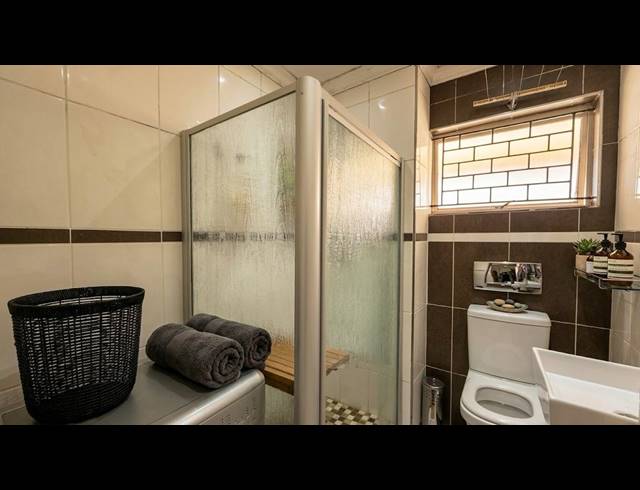 2 BEDROOM APARTMENT FOR SALE IN MORNINGSIDE